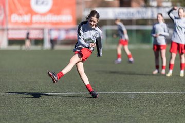 Bild 179 - wBJ Eimsbuettler TV - VfL Wolfsburg : Ergebnis: 1:3